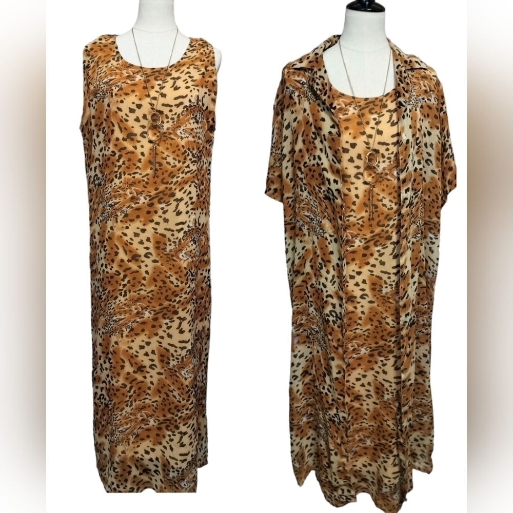 (1241)Jessica Taylor Leopard Print Georgette 2 Pcs Jacket Set Size Medium